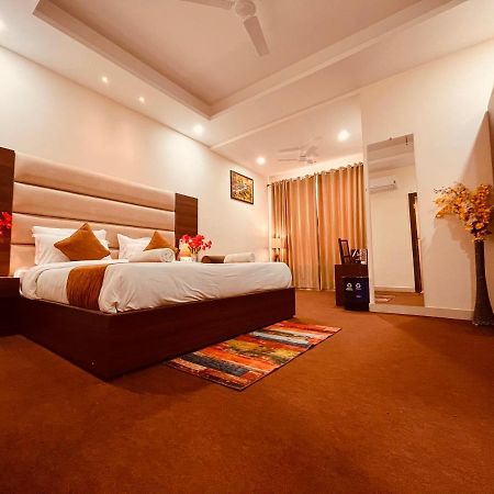 Hotel Olive Inn, Харидвар Экстерьер фото